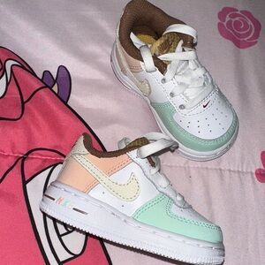 Nike Kids White, Mint, and Peach Sneakers